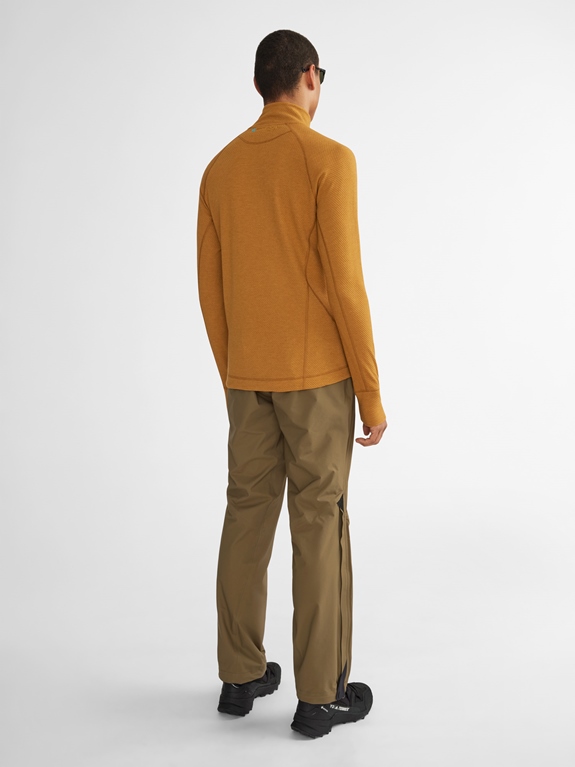 10055 - Huge 1/2 Zip Sweater M's - Mustard